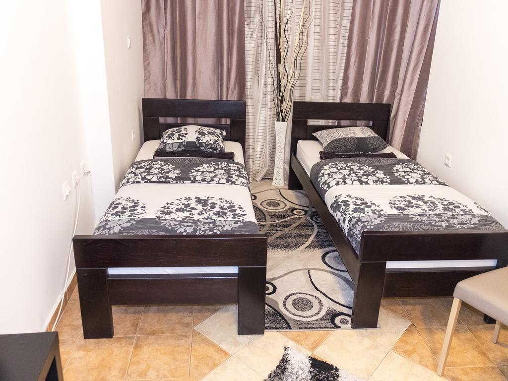 Apart Hotel Kalonis Skopje Værelse billede