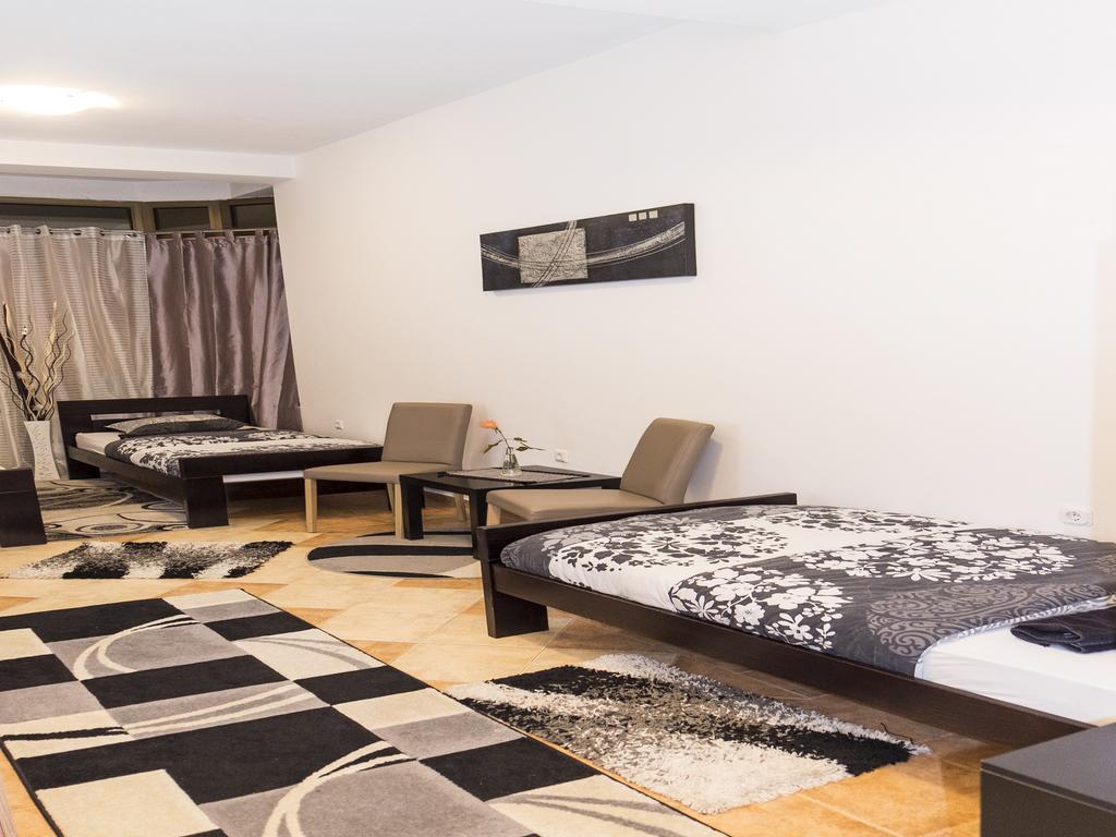 Apart Hotel Kalonis Skopje Værelse billede