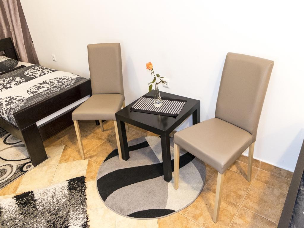 Apart Hotel Kalonis Skopje Værelse billede
