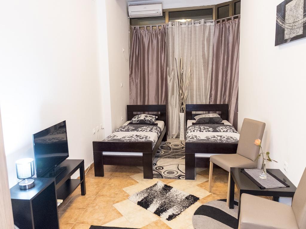 Apart Hotel Kalonis Skopje Værelse billede