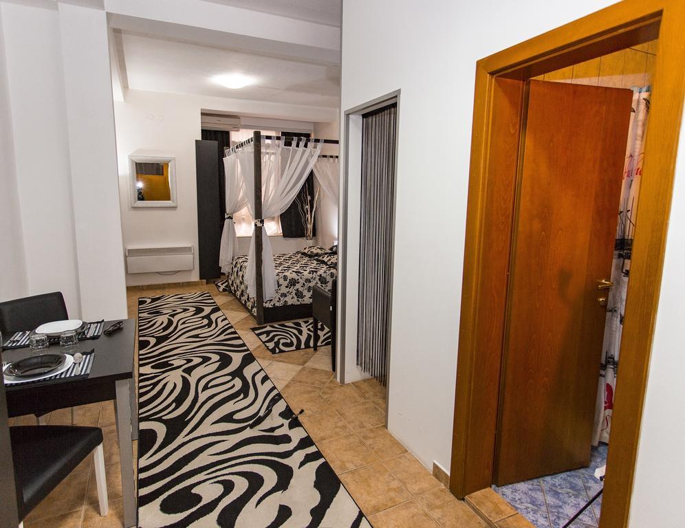 Apart Hotel Kalonis Skopje Eksteriør billede