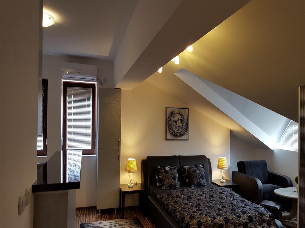 Apart Hotel Kalonis Skopje Eksteriør billede