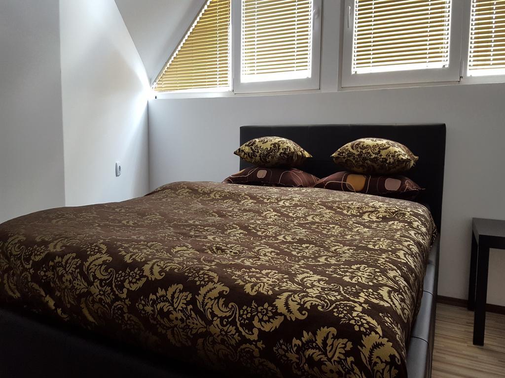 Apart Hotel Kalonis Skopje Værelse billede