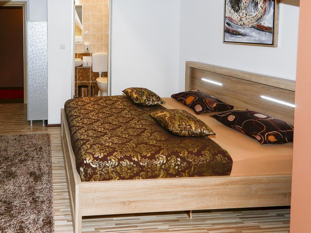 Apart Hotel Kalonis Skopje Værelse billede