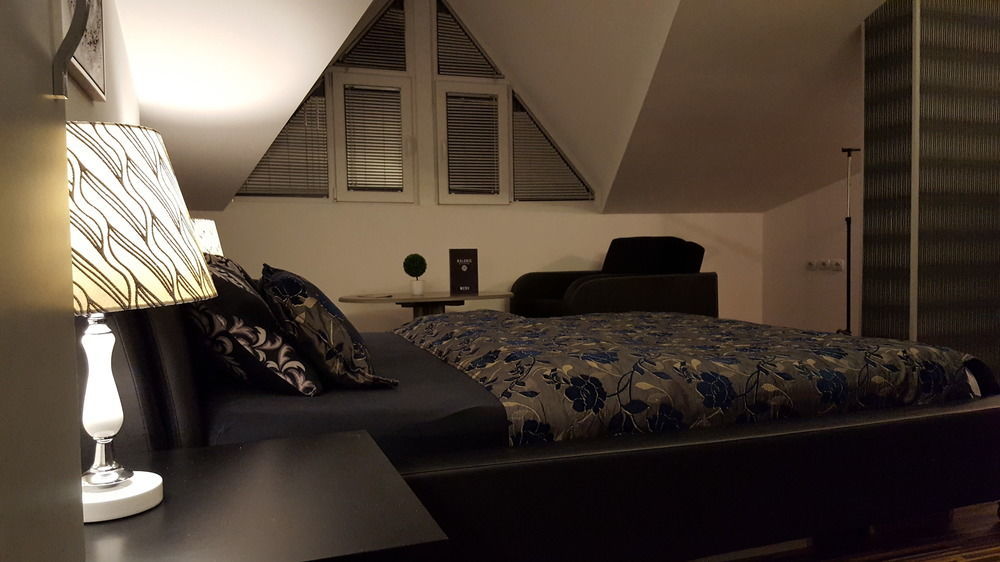 Apart Hotel Kalonis Skopje Eksteriør billede